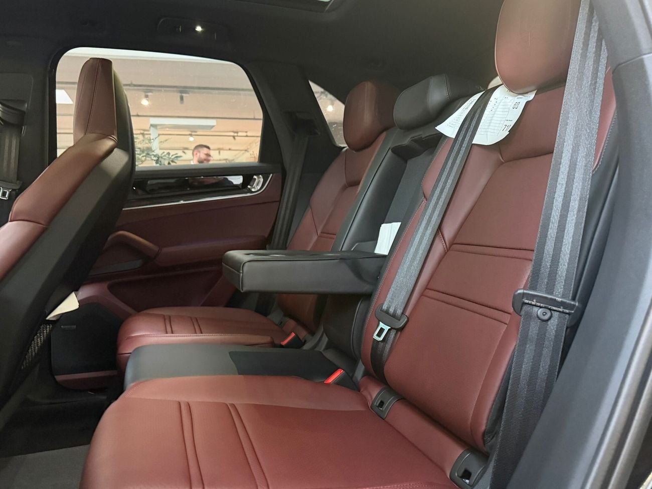 Porsche Cayenne Porsche Cayenne E-Hybrid (Black Edition, 470 HP)