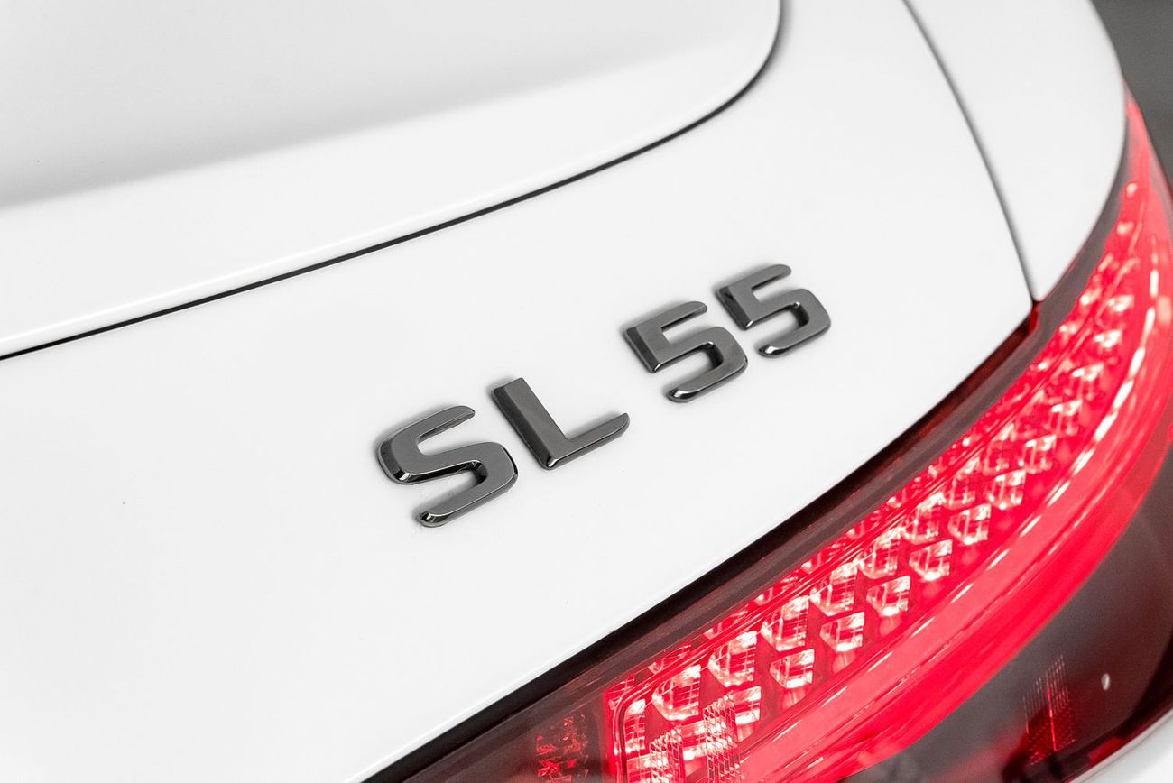 مرسيدس بنز SL 55 AMG Roadster 4Matic+