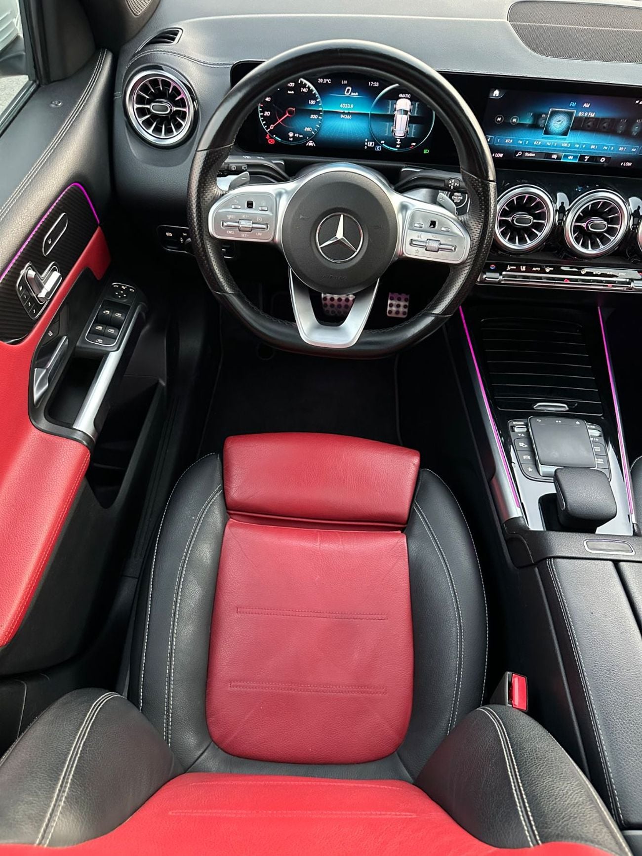 مرسيدس بنز GLB 250 4MATIC