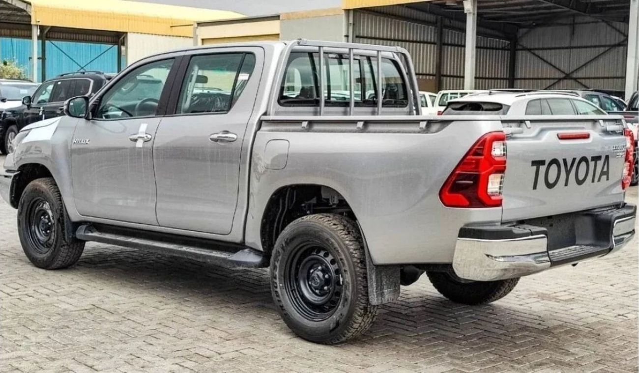 Toyota Hilux Toyota Hilux 2.4L MT Diesel 2024