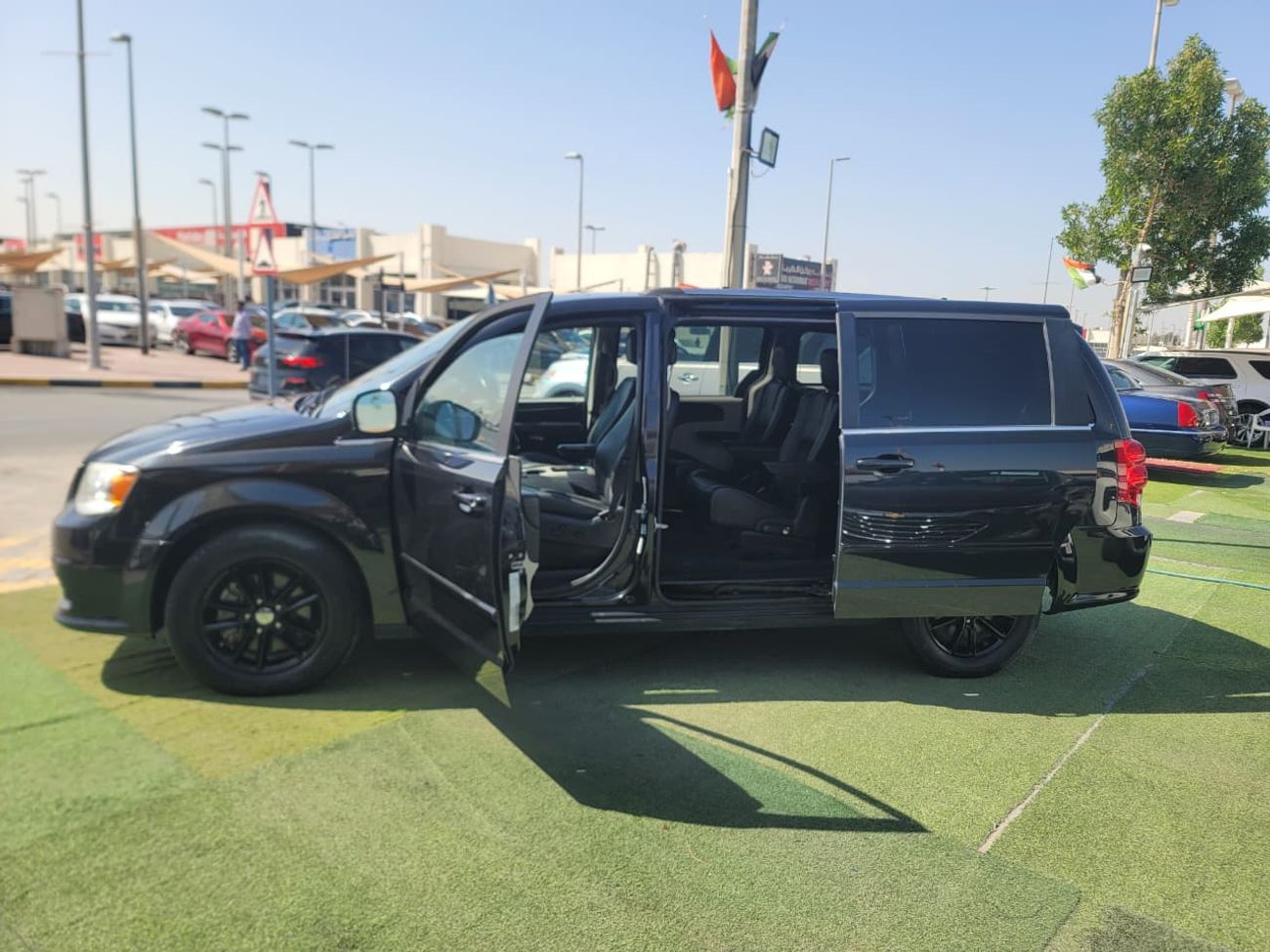 دودج جراند كارافان 2017 Dodge Grand Caravan