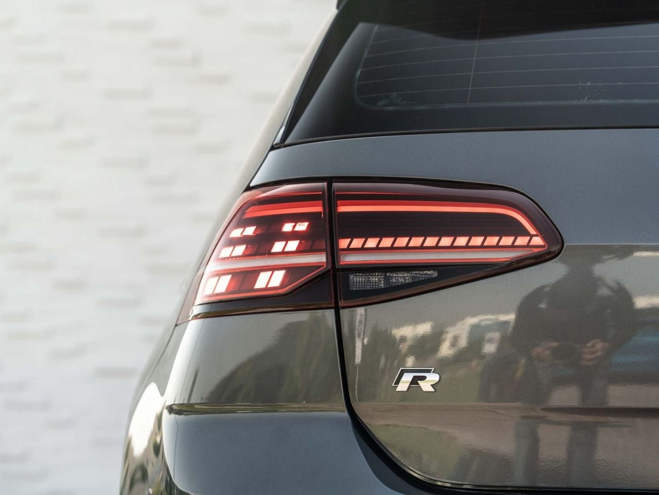 Volkswagen Golf R SPORT