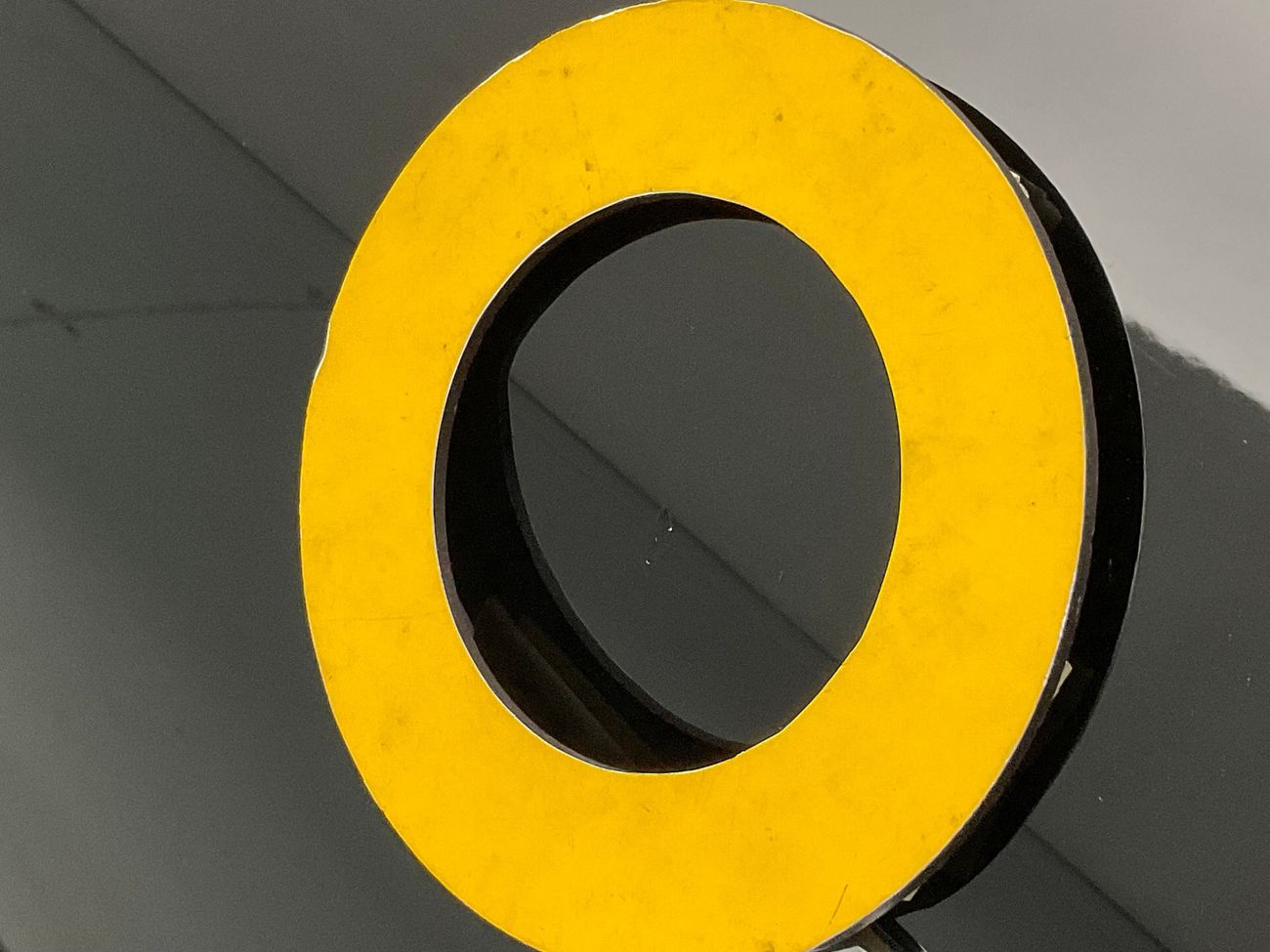 مرسيدس بنز E300 Premium (AMG Line) | ضمان مجاني لمدة عام | 0 دفعة أولى