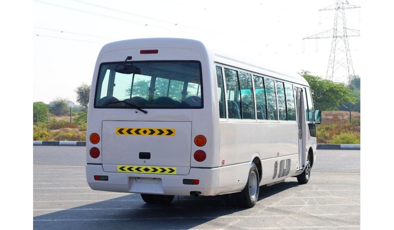 ميتسوبيشي روزا Bus | 34 Executive Seater | Diesel | Excellent Condition | GCC