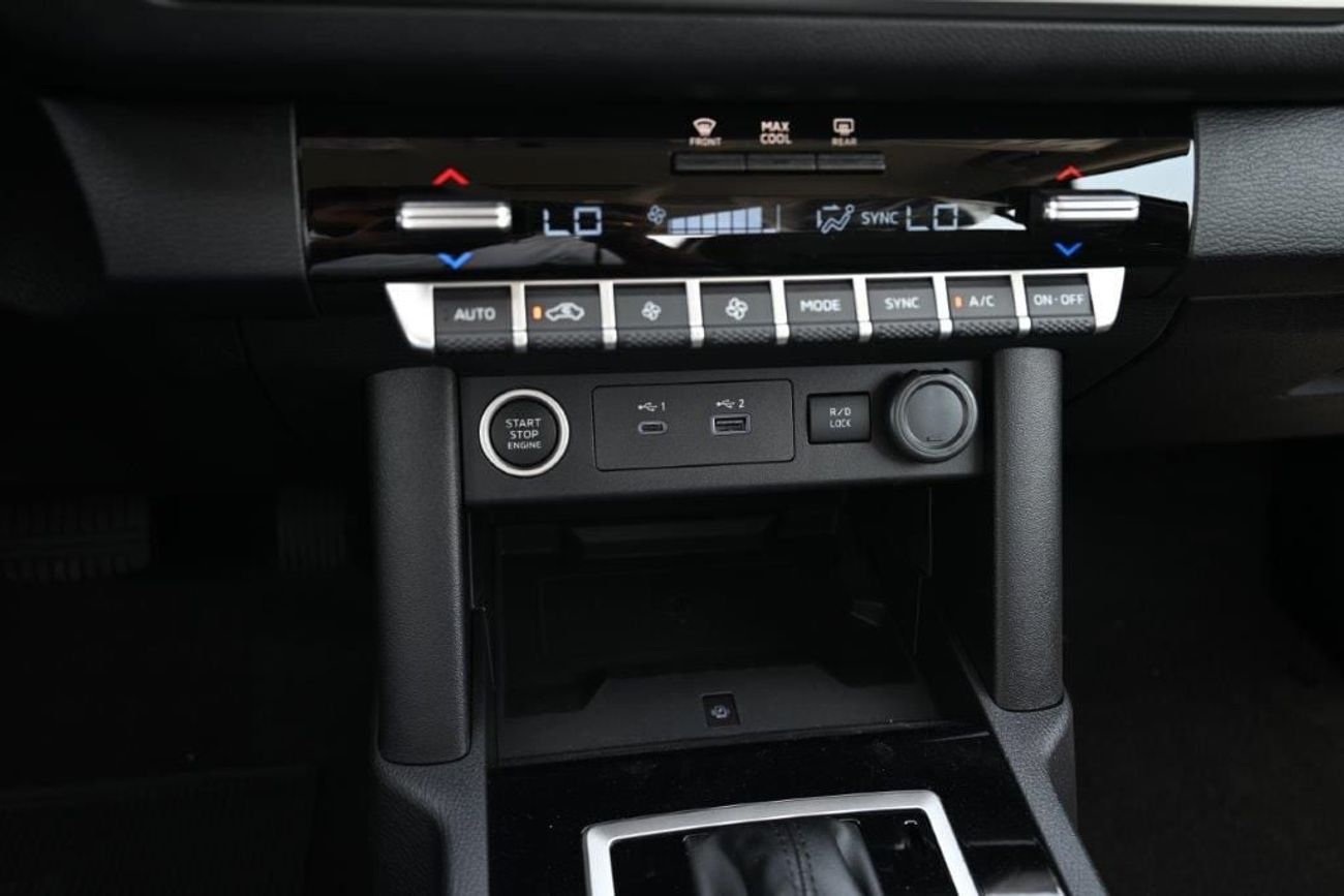 Mitsubishi L200 Sportero Pickup Diesel Automatic