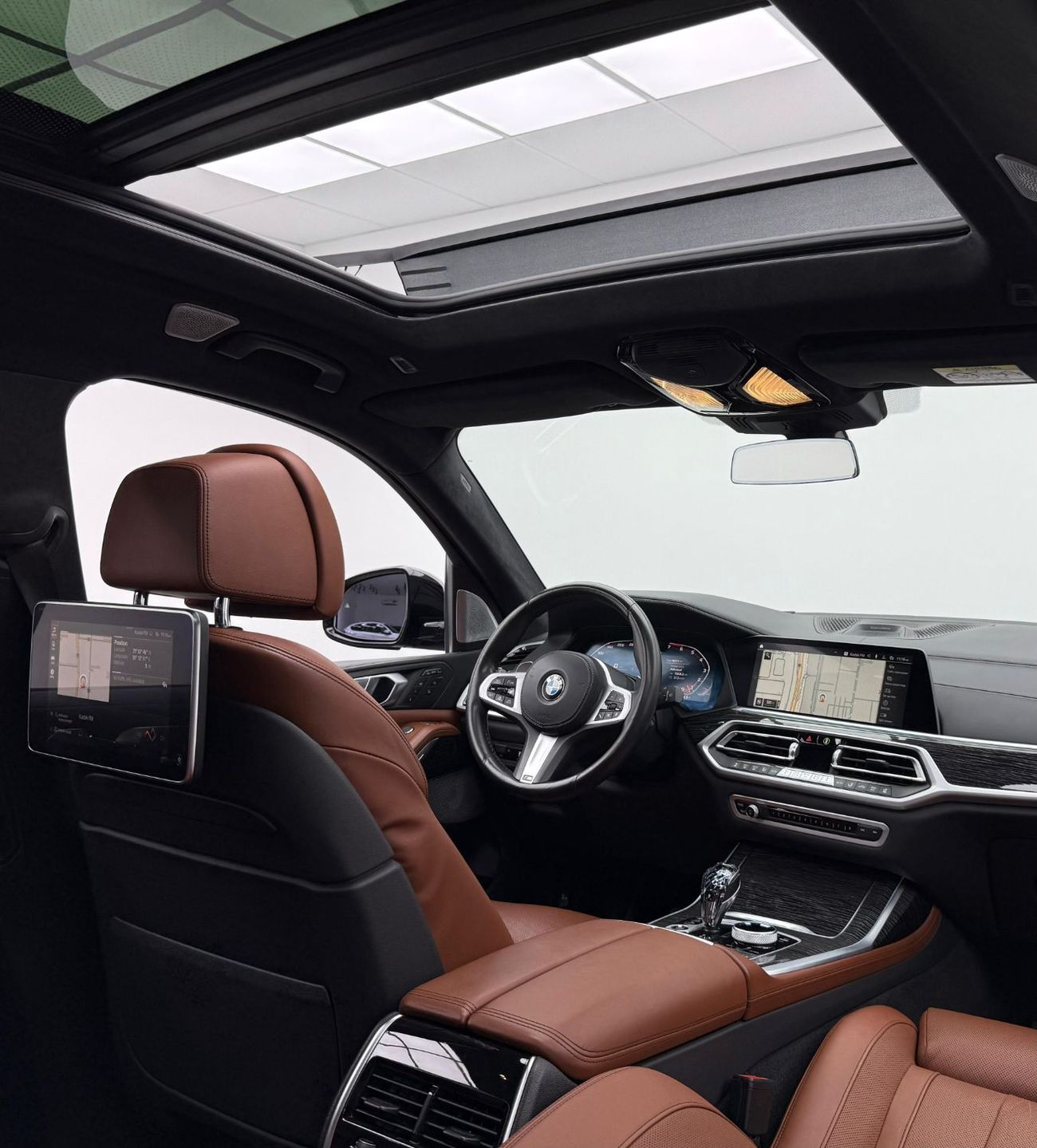 BMW X7 M50i 4.4L (530 HP) 2022 BMW X7 M50i M-Sport, 2028 BMW Warranty + Service Pack, Full BMW Service Hist