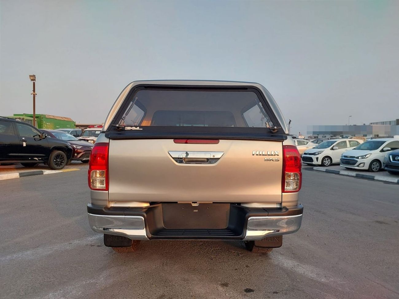 Toyota Hilux TOYOTA HILUX SR5 PICKUP RHD 2016 MODEL 2.8 L DIESEL AUTOMATIC(PM84762)