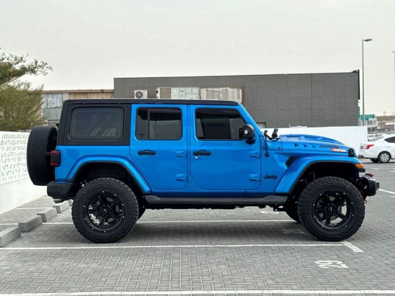 Jeep Wrangler SPORT Jeep Wrangler Unlimited 2022 GCC specs