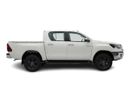 تويوتا هيلوكس ECT0092 - Toyota Hilux DCab GLX - 2.4L Dsl At Full Options - White/Red - African Specs