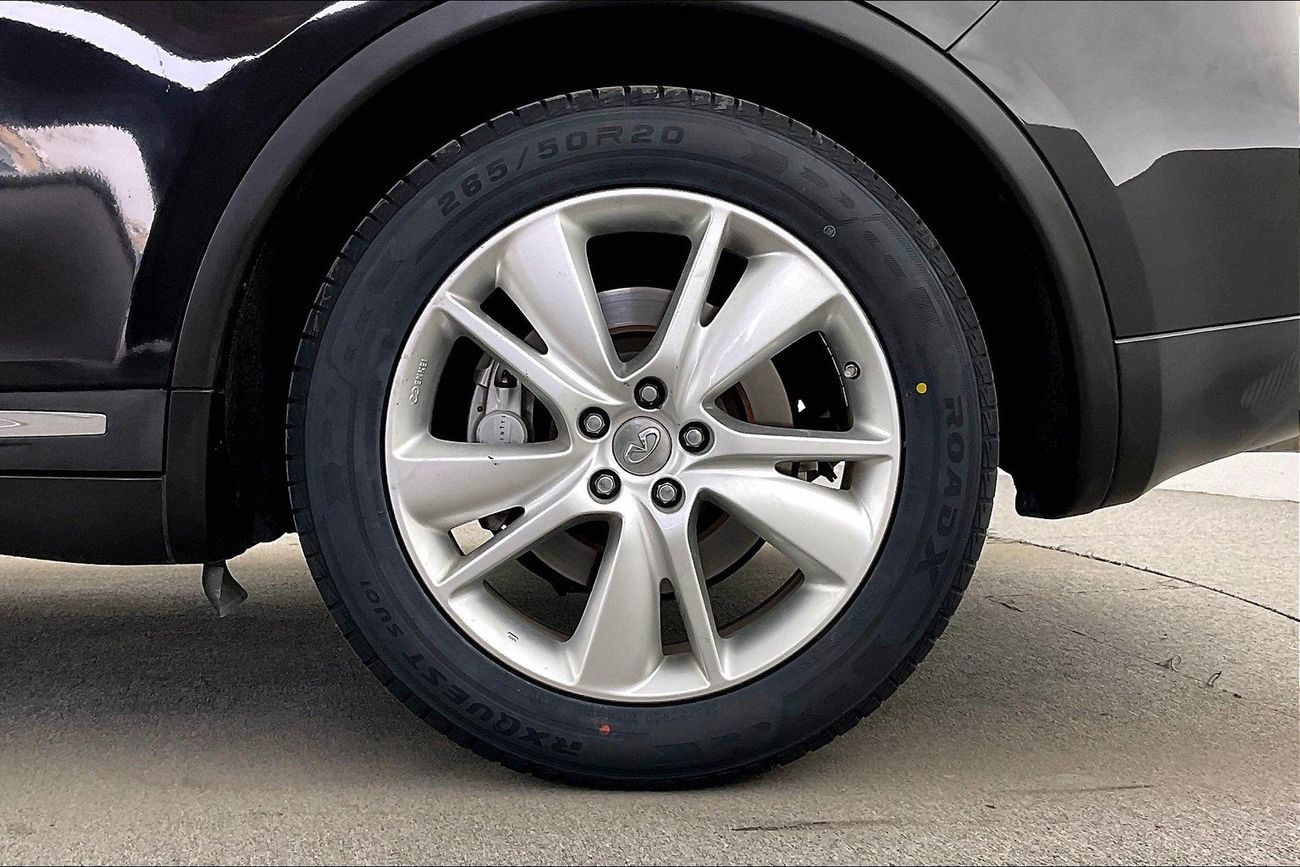 Infiniti QX70 Luxury / Luxe Sensory | Guaranteed Warranty | 0 Down Payment