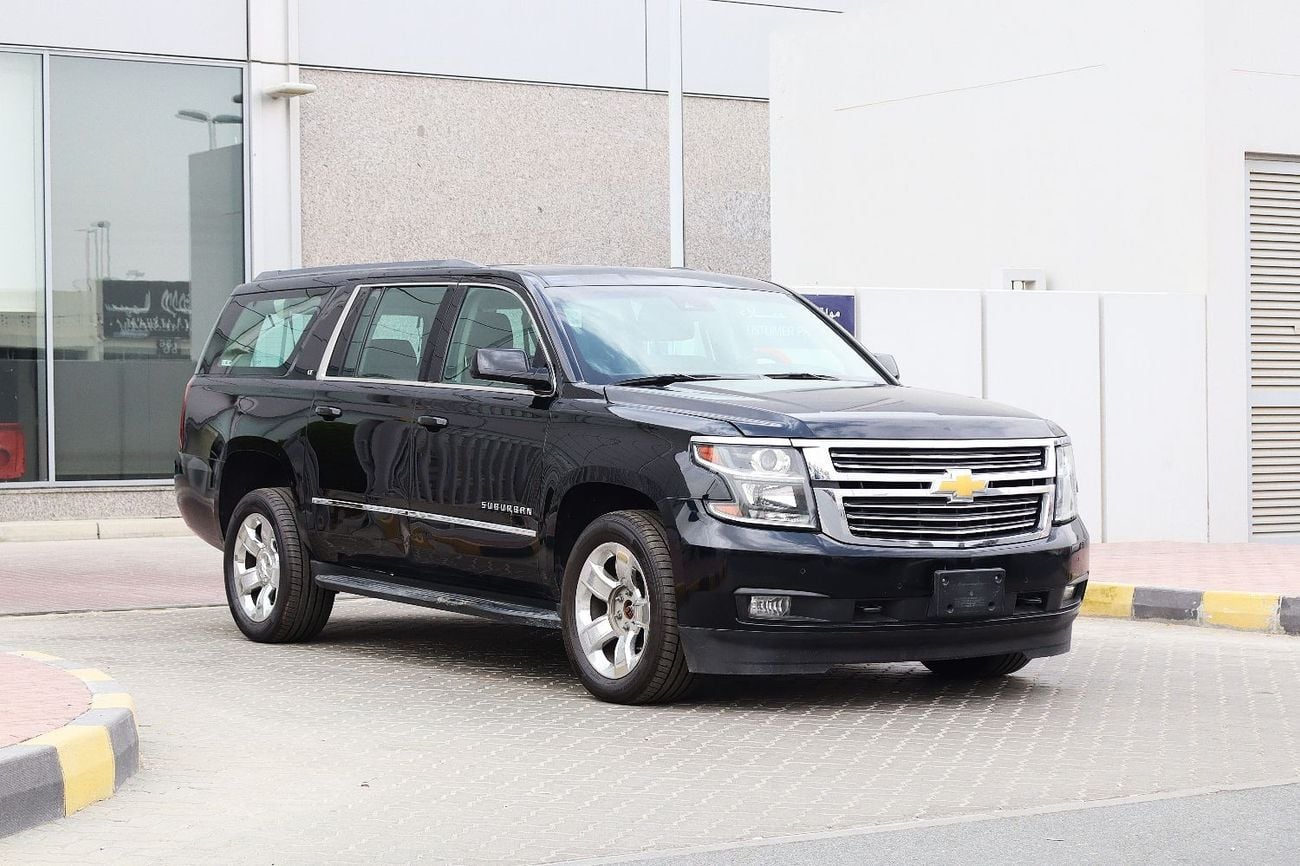 Chevrolet Suburban LT 5.3L 4WD