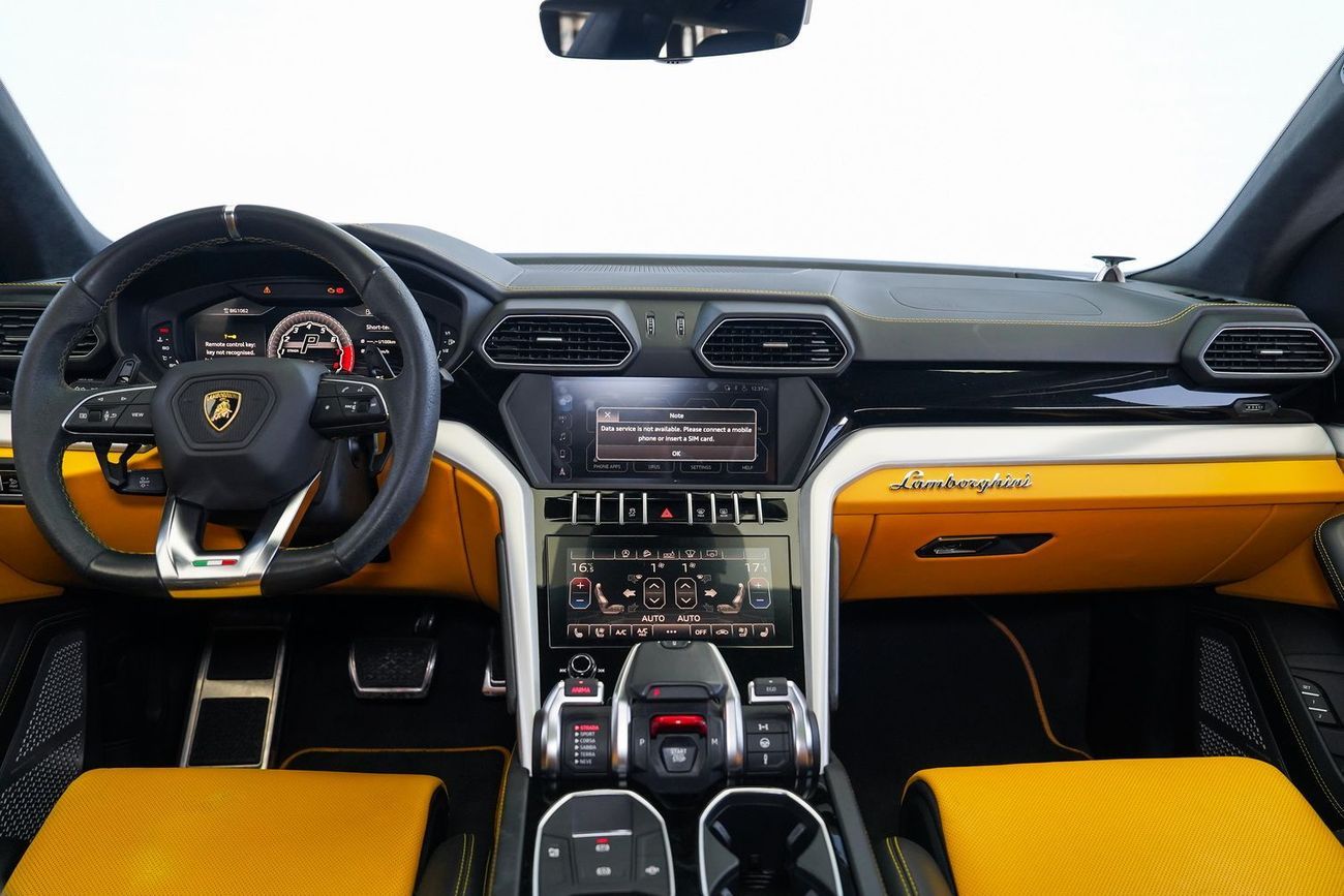 لامبورغيني اوروس STD 4.0T V8