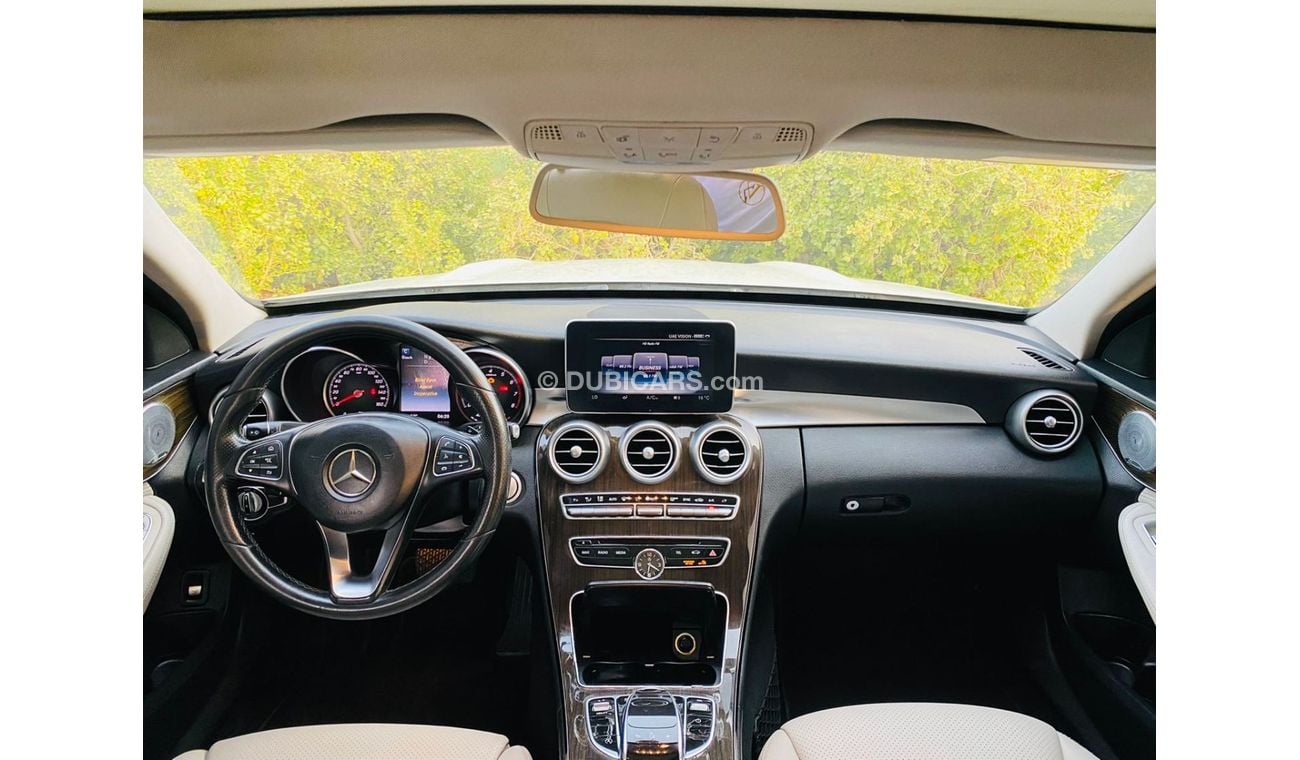 مرسيدس بنز C 300 Std مرسيدس بنز C300 وارد محول C63 بحاله ممتازه