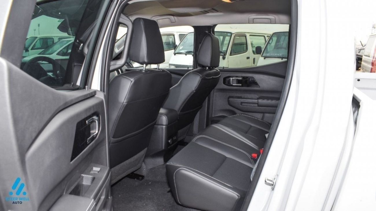 Mitsubishi L200 Triton Sportero / FIRST SHOWROOM TO HAVE THE NEW SHAPE 2024 / AT 4x4 DSL - for Export Only