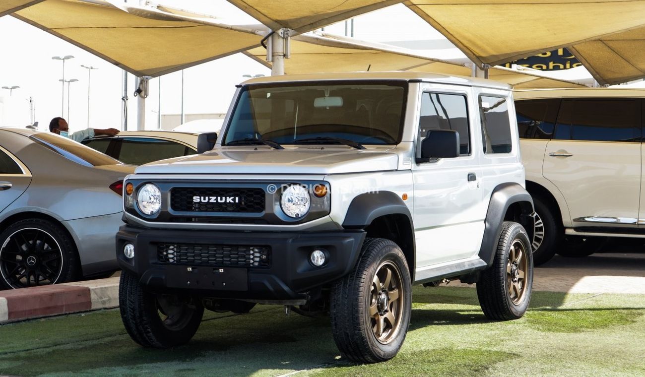 Used Suzuki Jimny 2019 for sale in Sharjah - 478108