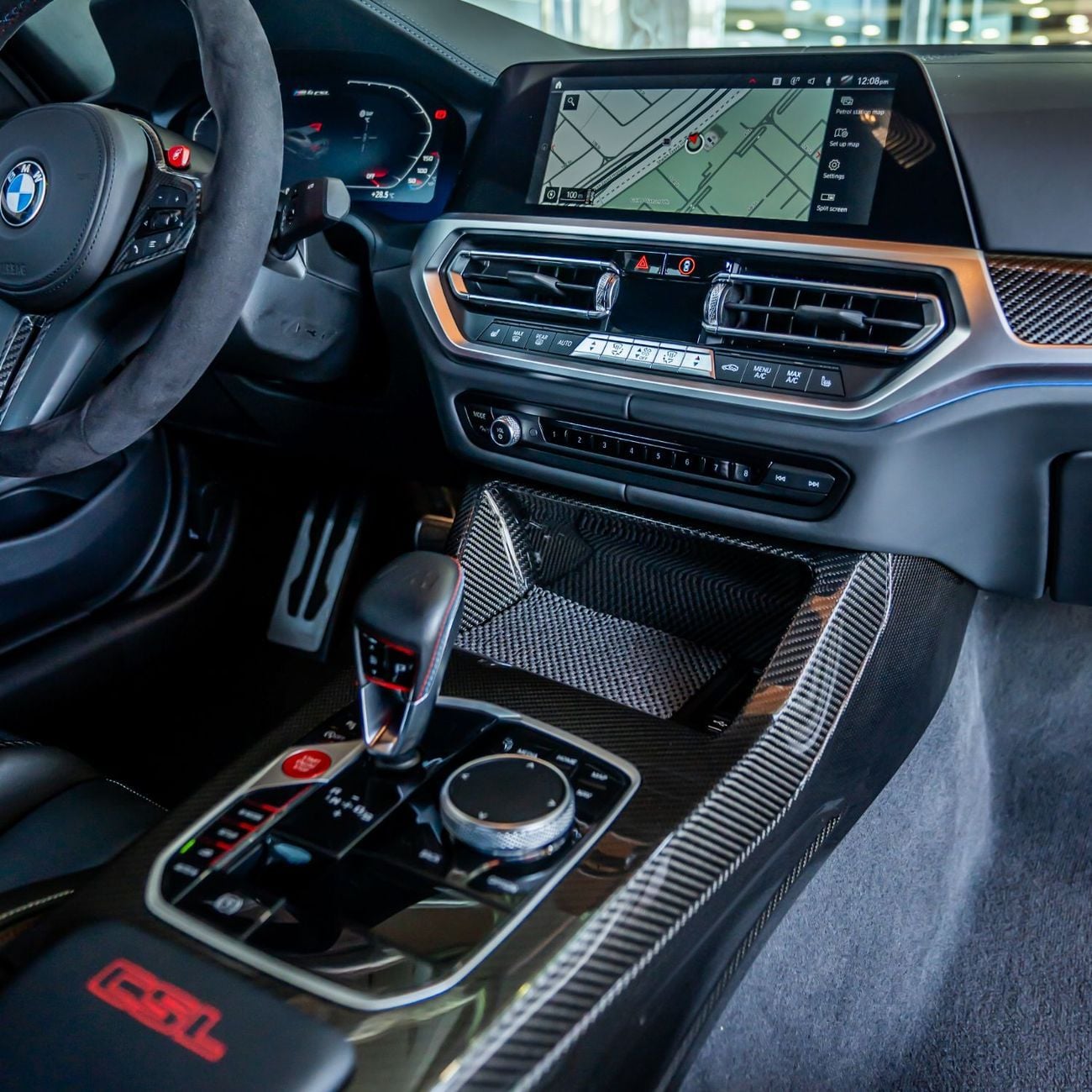 BMW M4 CSL