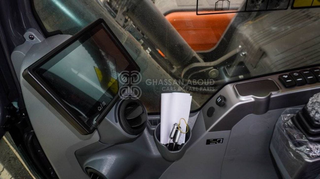 Develon DX360LCA DX360LCA-7M Crawler Excavator MY2025