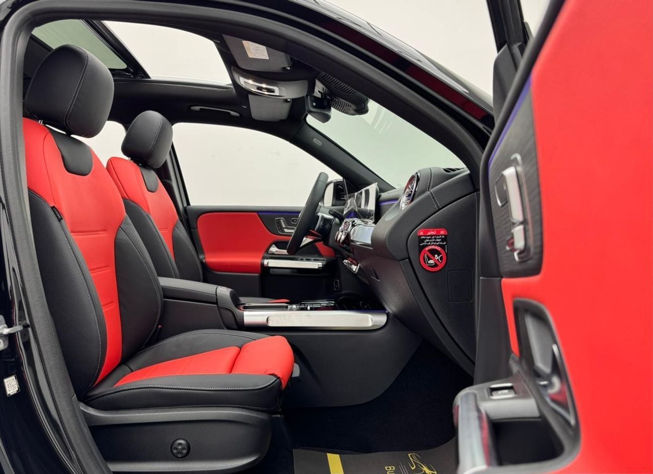 Mercedes-Benz GLB 200 2026 Mercedes-Benz GLB200 AMG, 2030 Mercedes Warranty, 7 Seater, GCC