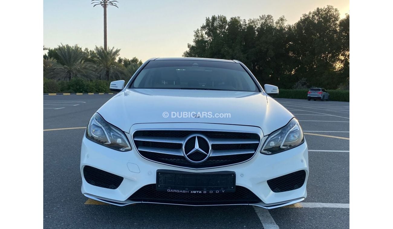 Mercedes-Benz E300 AMG Mercedes E-300 V6 2014 GCC Perfect Condition - Full Service History Available - Full Option