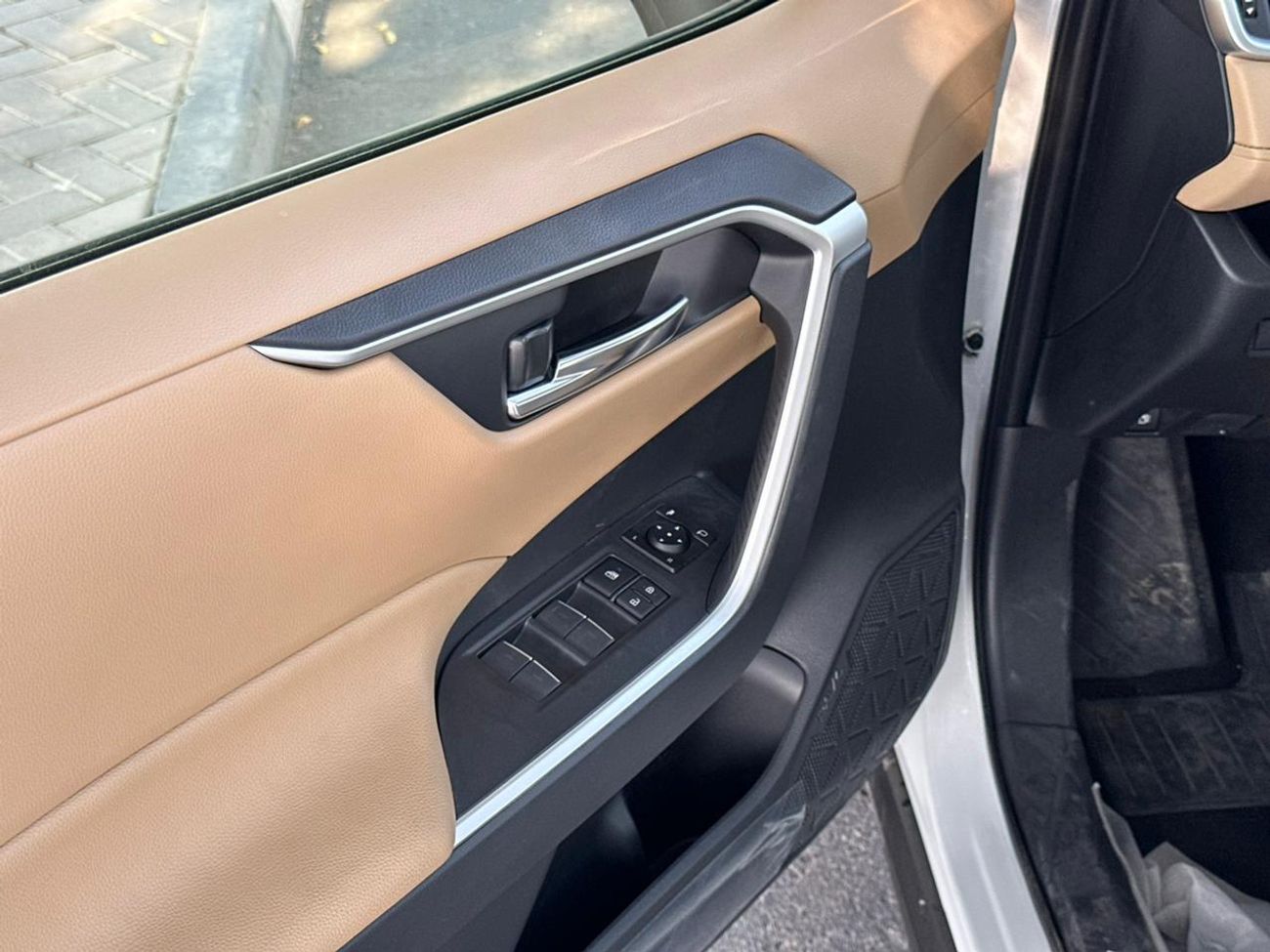 تويوتا راف ٤ 2.5L EXR Hybrid