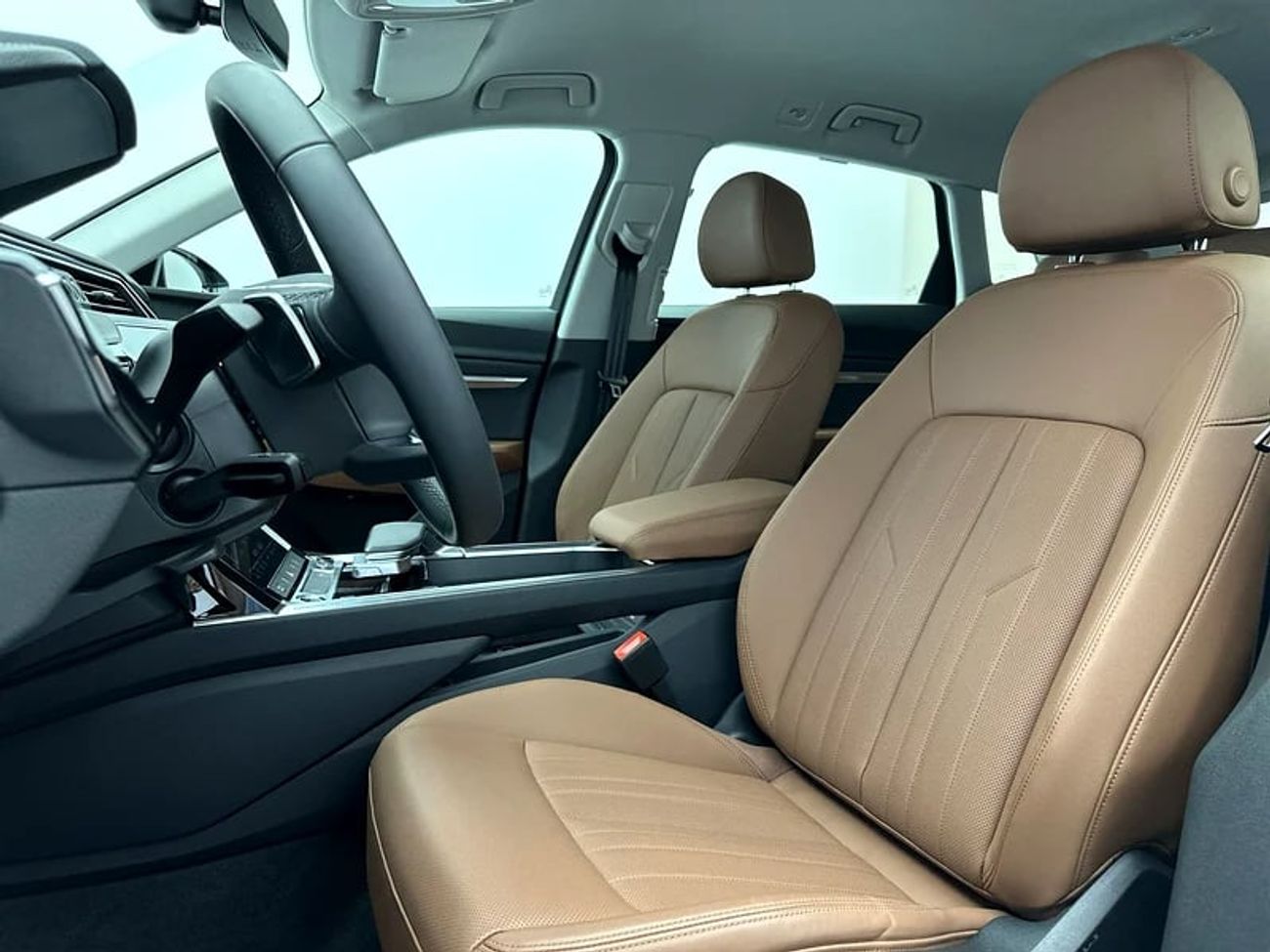 Audi etron advanced 55 quattro 408hp (Ref# 019453) ** Night package **