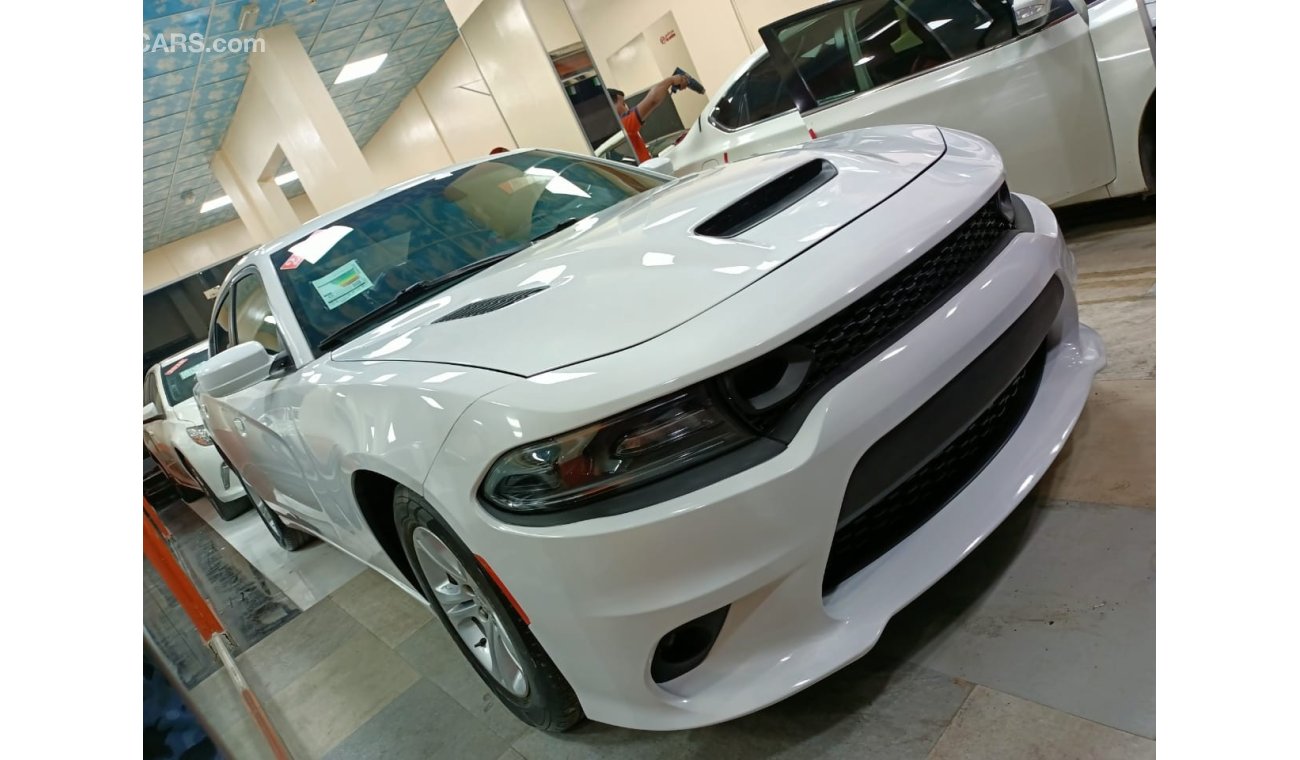 Dodge Charger SXT