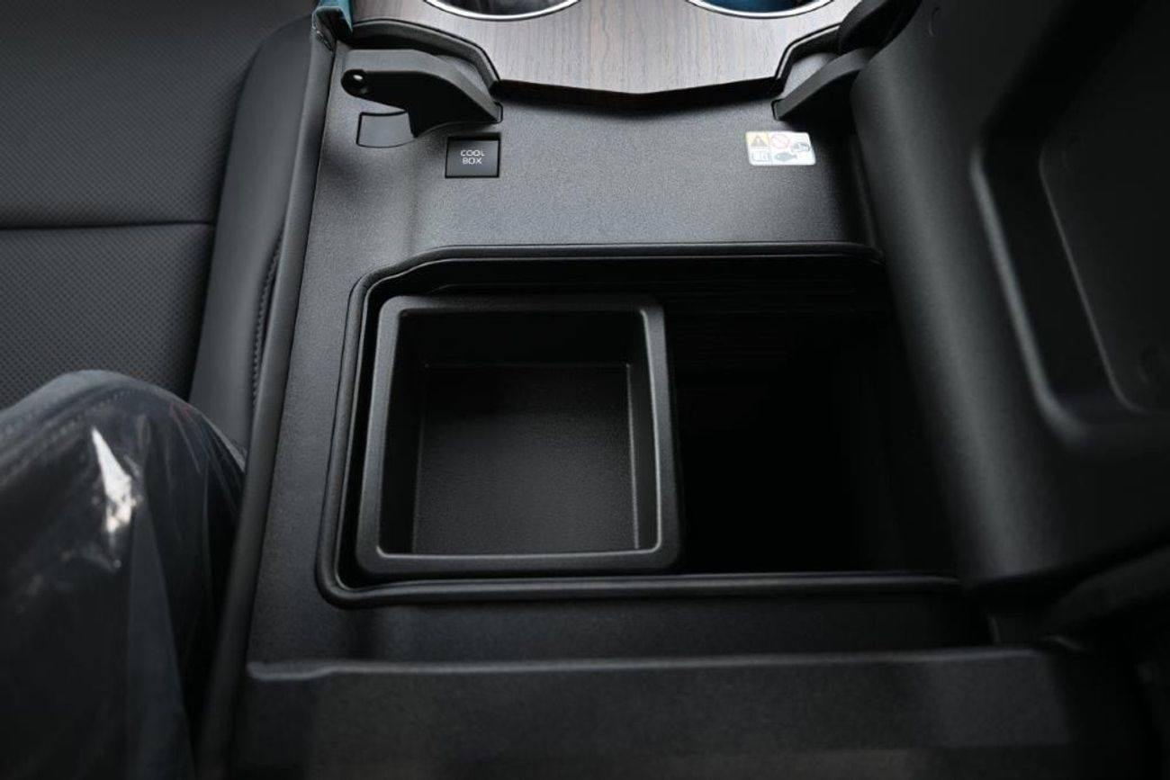 Toyota Land Cruiser 2025 MODEL TOYOTA LAND CRUISER 300 GXR V6 3.5L PETROL 7 SEAT AUTOMATIC TRANSMISSION– EURO4