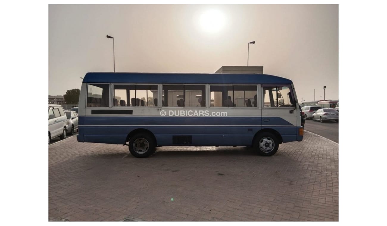 Nissan Civilian NISSAN CIVILIAN BUS RIGHT HAND DRIVE (PM1381)