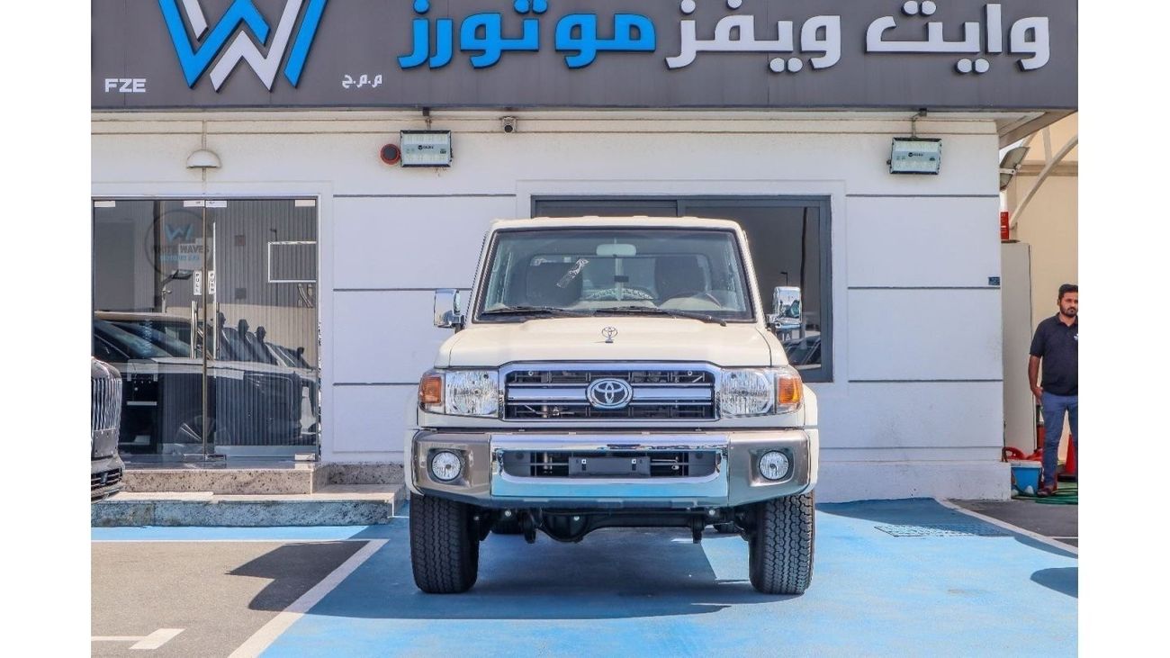 Toyota Land Cruiser Pick Up TOYOTA LAND CRUISER DOUBLE CABIN PICKUP 4.0L V6 2023
