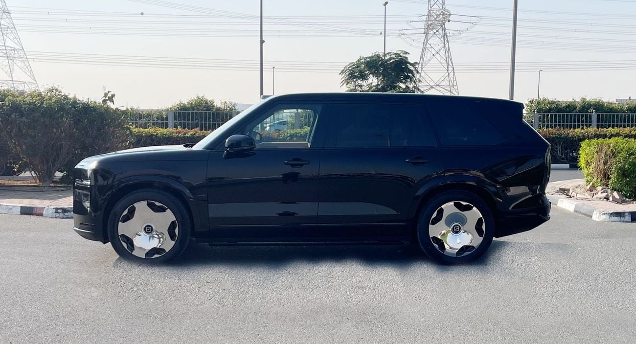 زيكر 9X 2.0L Plug-in Hybrid--BIG BETTERY-1,380 HP  Ultra Edition