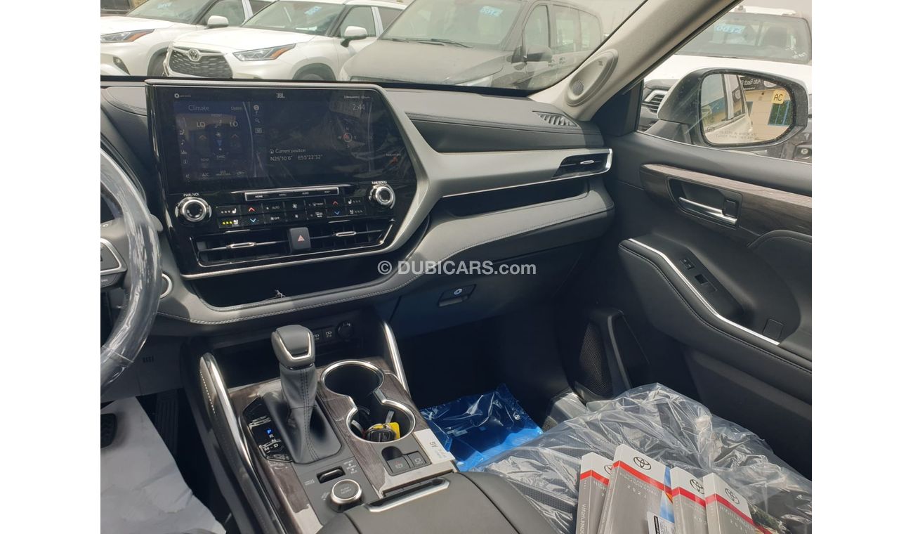 Toyota Highlander 2021 Toyota Highlander 3.5L V6 Petrol AWD Platinum Edition Full option with Panamora roof, 360 camer