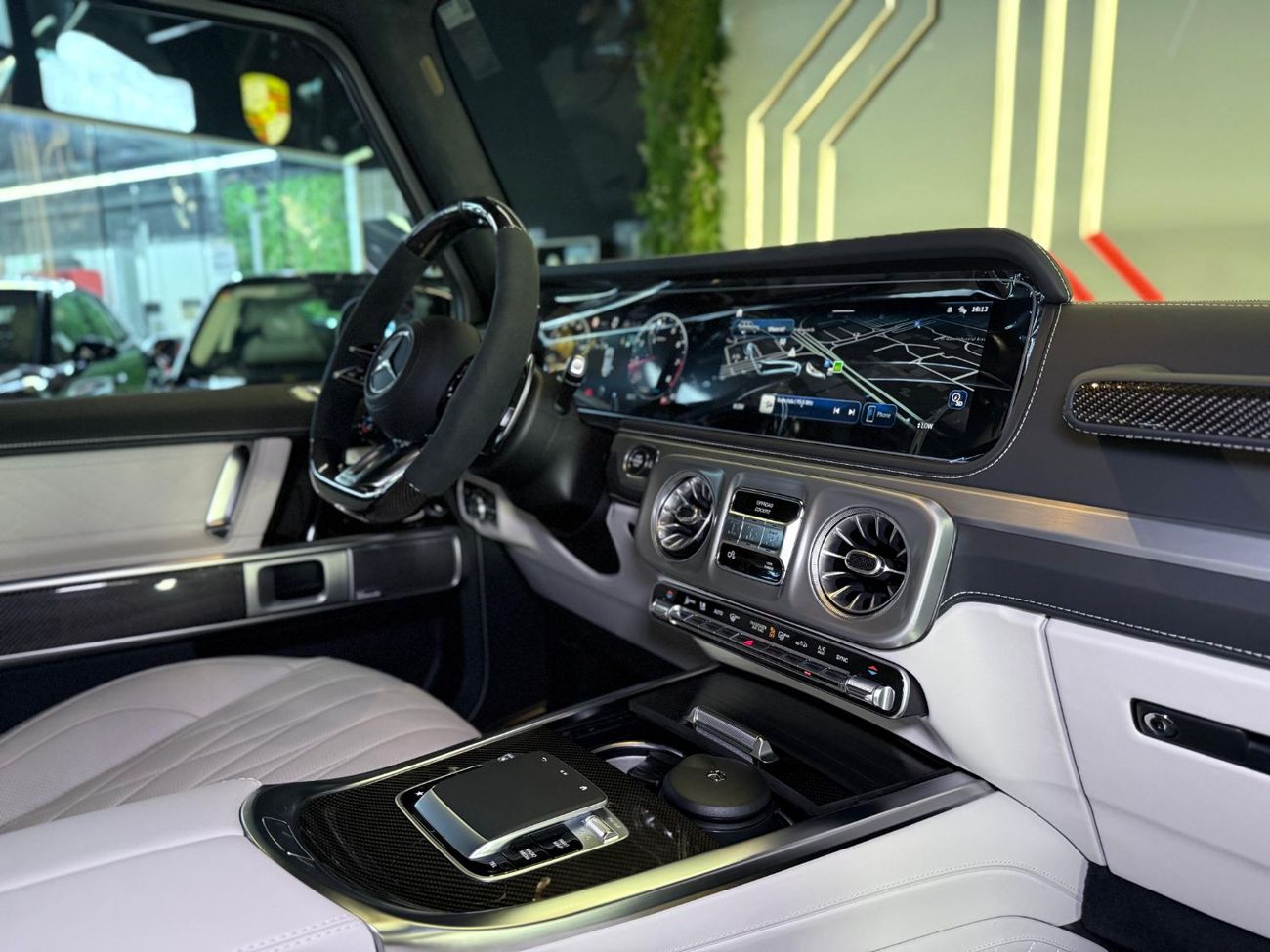 مرسيدس بنز G 63 AMG 2026 Mercedes-Benz G63 AMG - GCC - 5 Years Warranty from Dealership - Double Night Package