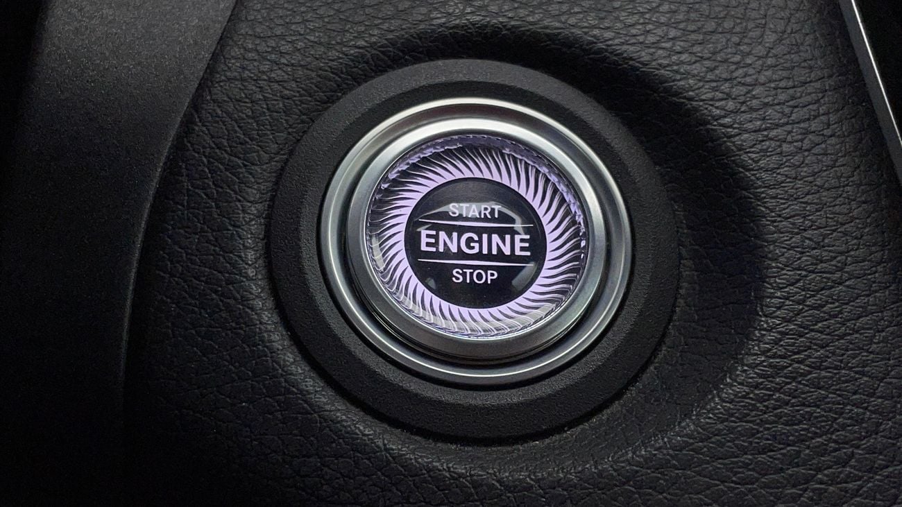 مرسيدس بنز C 200 AMG 2 | بدون دفعة مقدمة | اختبار القيادة في المنزل