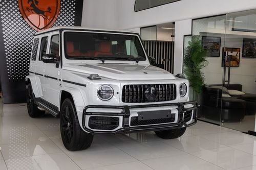 مرسيدس بنز G 63 AMG Mercedes G63-Carbon Fiber-Fully Loaded-Rear Entertainment Screens 2024-2 Years Gargash Auto Warranty