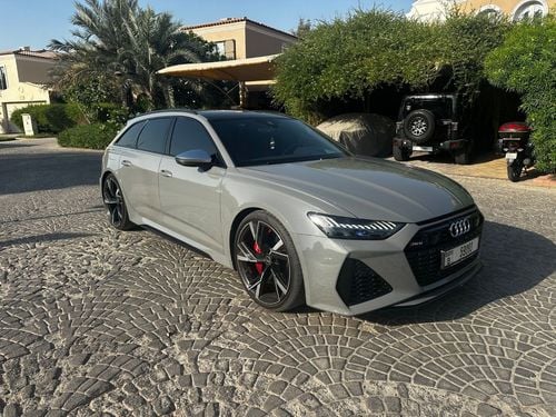 Audi RS6 Avant TFSI quattro 4.0L