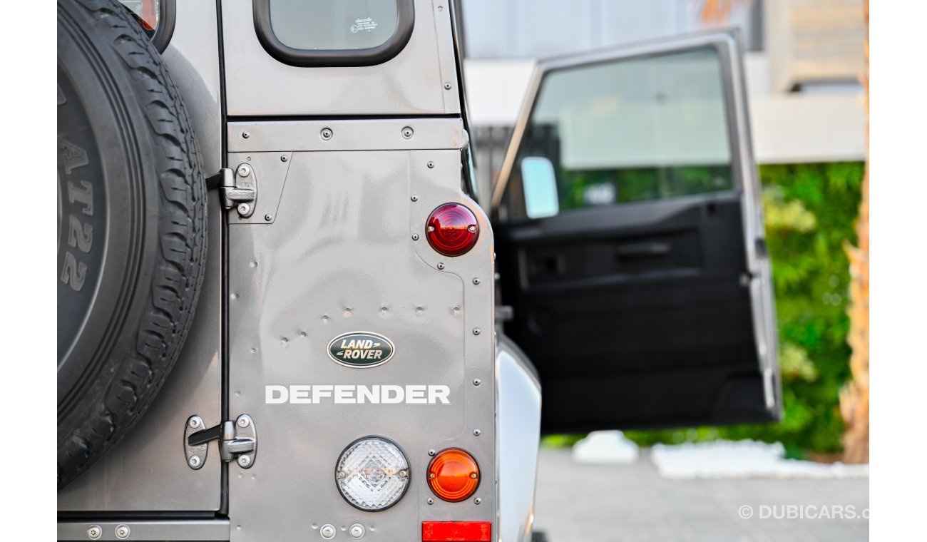 Land Rover Defender 2.4L Diesel | 4,985 P.M | 0% Downpayment | Full Option | Immaculate Condition!