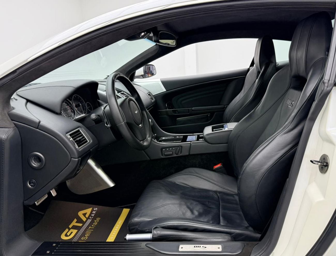 Aston Martin DBS 2009 Aston Martin DBS, Full Aston Martin Service History, Very Low Km, Excellent Condition, GCC