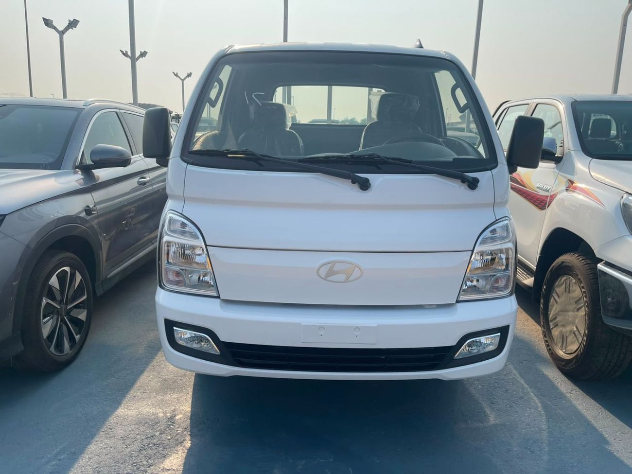 هيونداي H 100 STANDARD