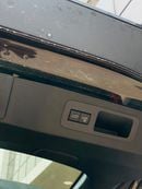 لكزس LX 700h Signature