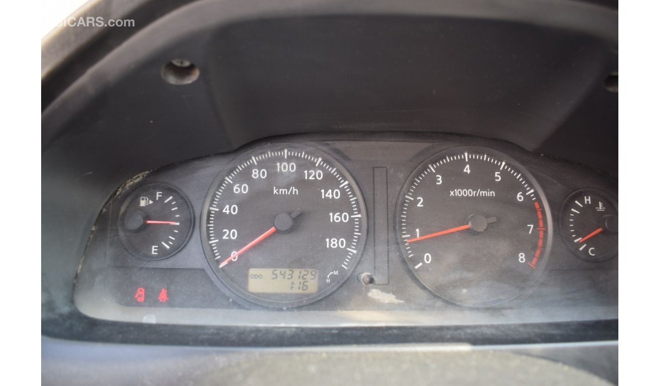 نيسان أورفان Nissan Urvan Delivery Van, model:2009.