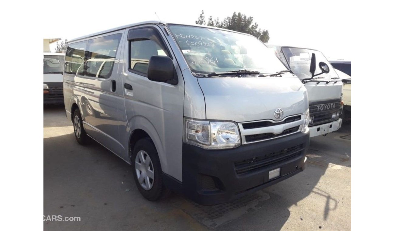 Toyota Hiace Hiace RIGHT HAND DRIVE (Stock no PM 326 )