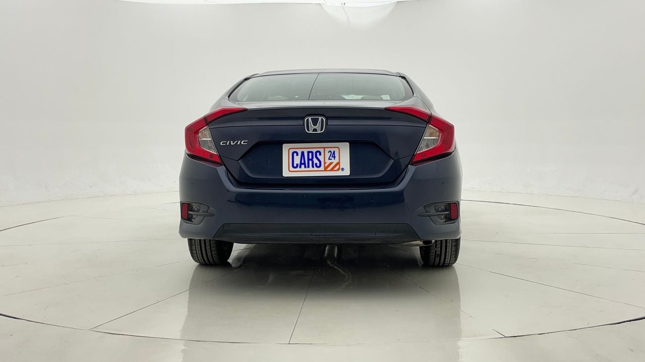 هوندا سيفيك DX 1.6 | بدون دفعة مقدمة | اختبار القيادة في المنزل