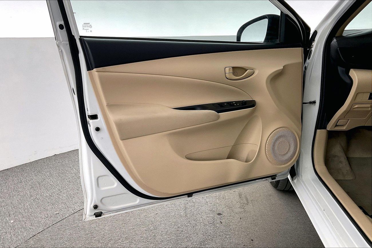 Toyota Yaris SE / E | Guaranteed Warranty | 0 Down Payment