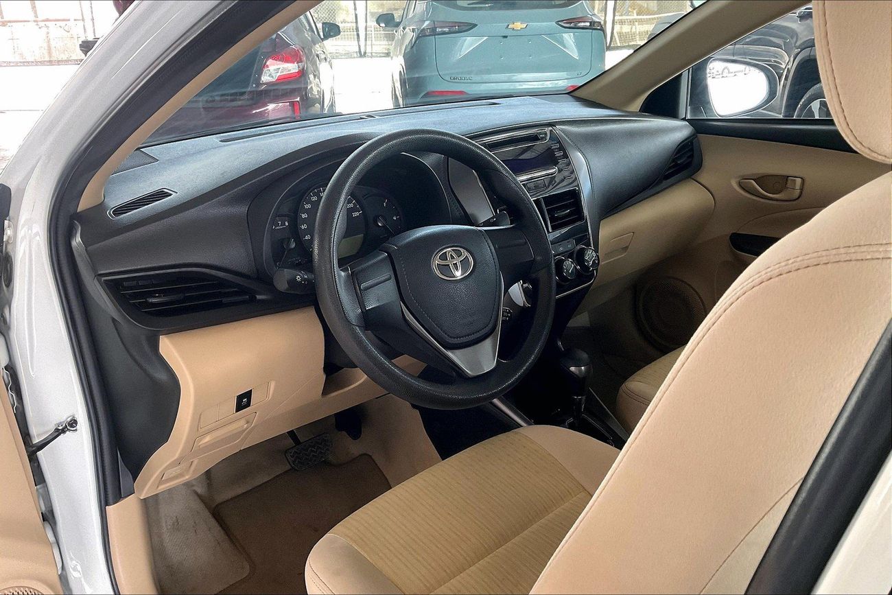 Toyota Yaris SE / E | Guaranteed Warranty | 0 Down Payment