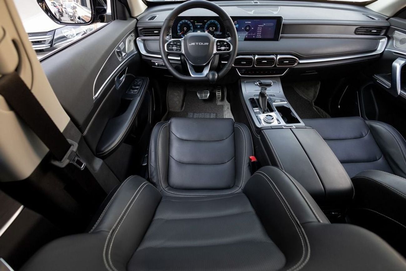 جيتور X70 بلس Jetour X70 Plus 2024 GCC under Agency Warranty with Flexible Down-Payment.