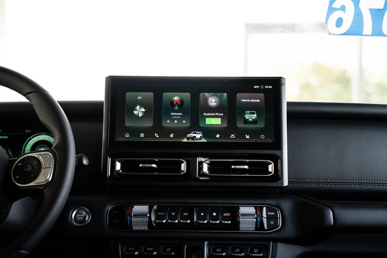 باو 212 T01 Navigator Chinese Specs 2.0L Turbo 4 Cylinders 2026 Brand New