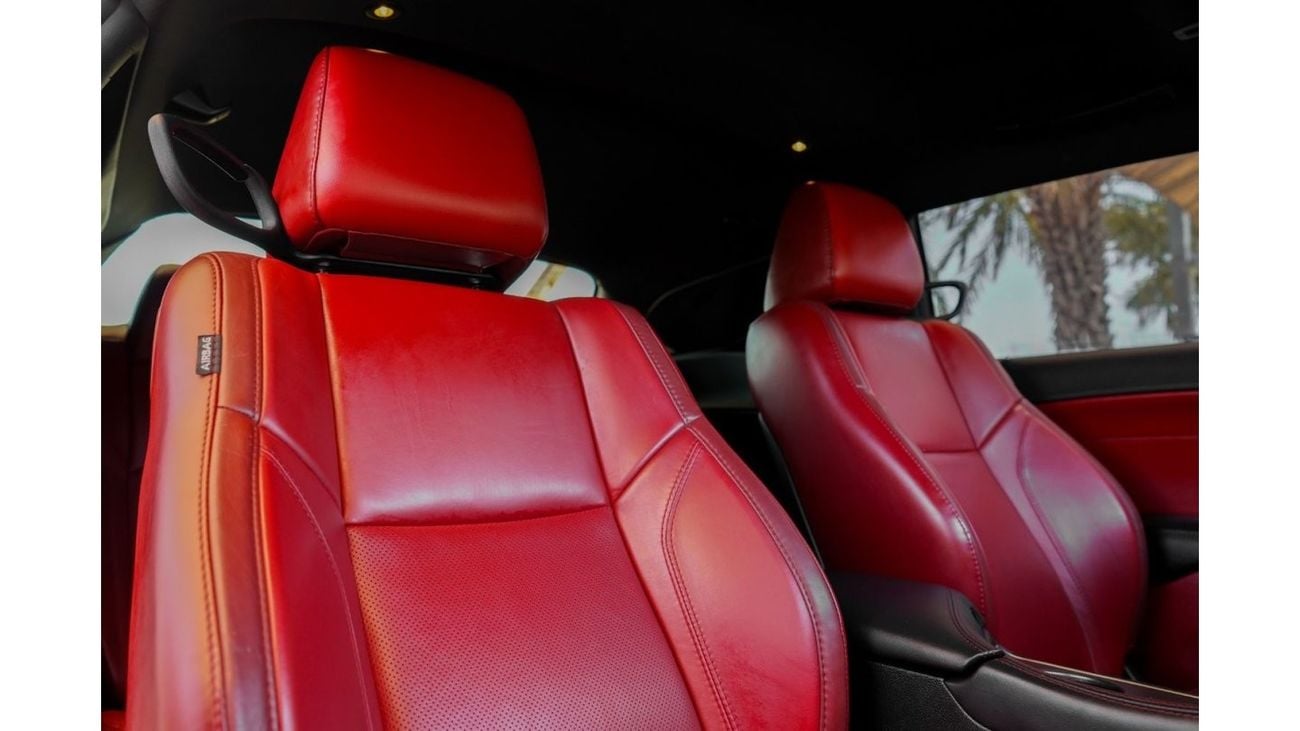 Dodge Challenger SXT