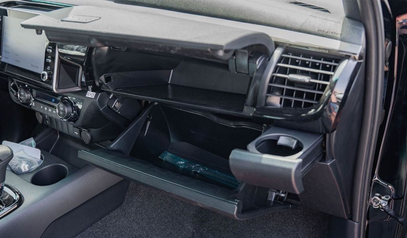 تويوتا هيلوكس 2025 Toyota Hilux Adventure 4.0L AT Petrol (Black)