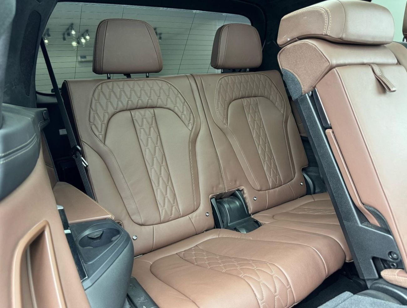 BMW X7 XDrive50i 4.4L 2019 2019 BMW X7 xDrive50i Individual, 2025 BMW Warranty + Service Package, Full Opti