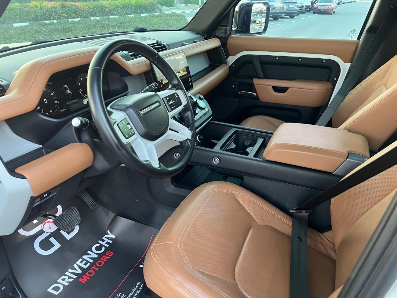 Land Rover Defender P400 110 S 3.0L (5 Seater)